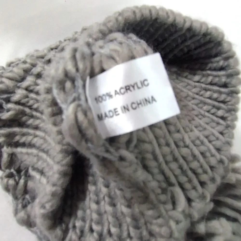 NEFF Eifel-t Chunky Knit Slouch Pom Pom Beanie Winter Hat, Grey NWT Outdoors Ski